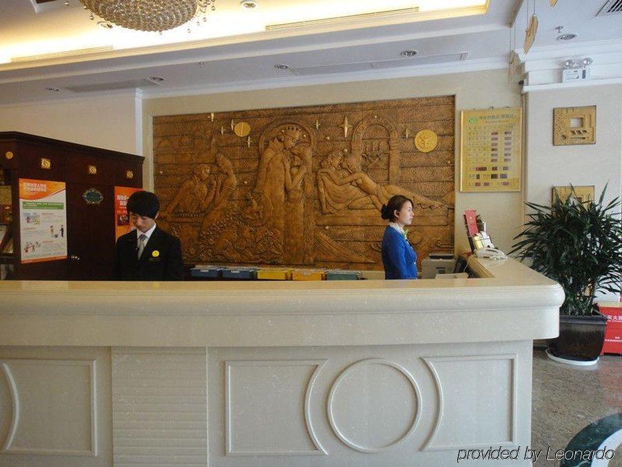Vienna Hotel Shenzhen Yinhu Bus Station Dalaman gambar